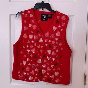 50% off bundles ✨ 80’s/90’s beautiful v day vest